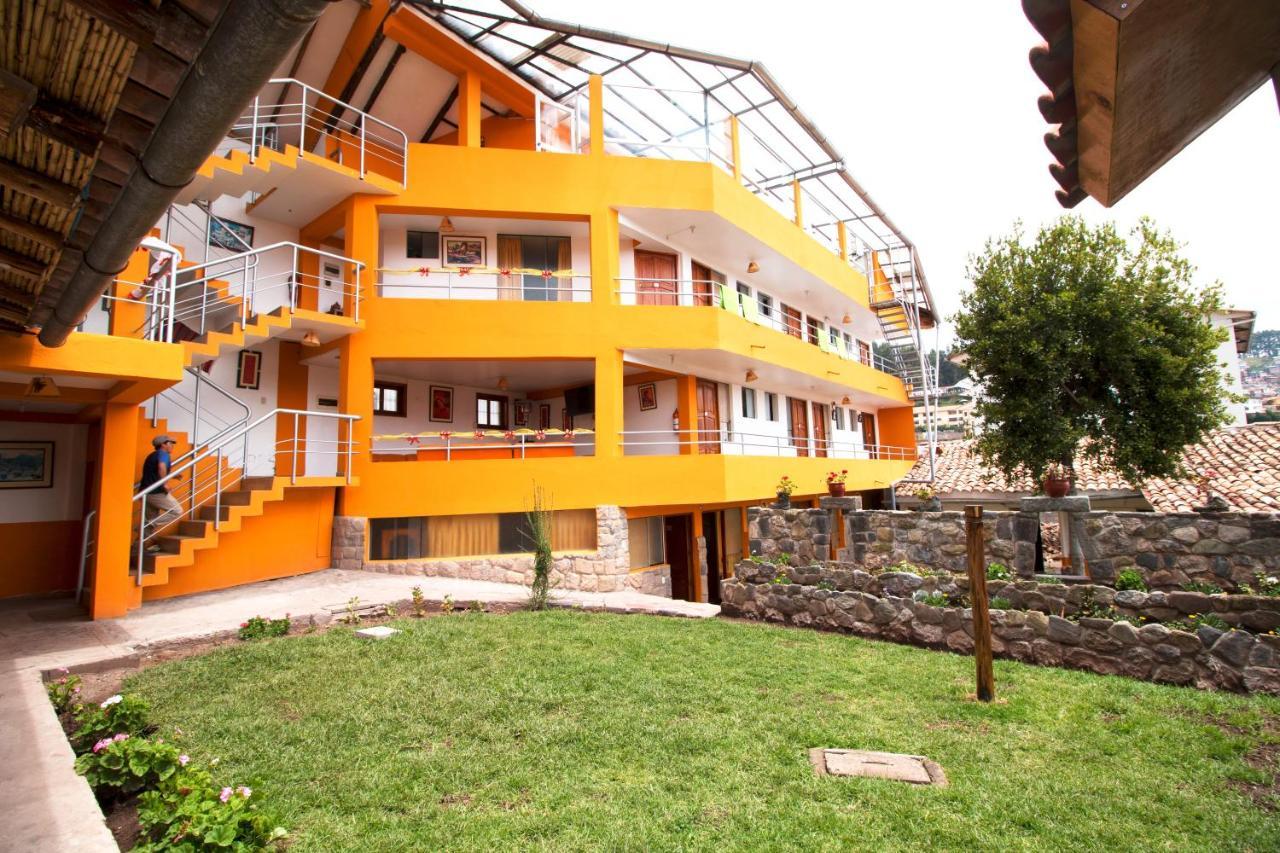 Wake Up Albergue Cusco